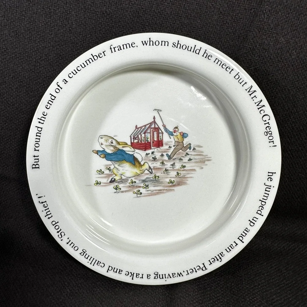 2 pc Beatrix Potter PETER RABBIT Wedgwood of Etruria & Barlaston Child Dish Set - Picture 3 of 10